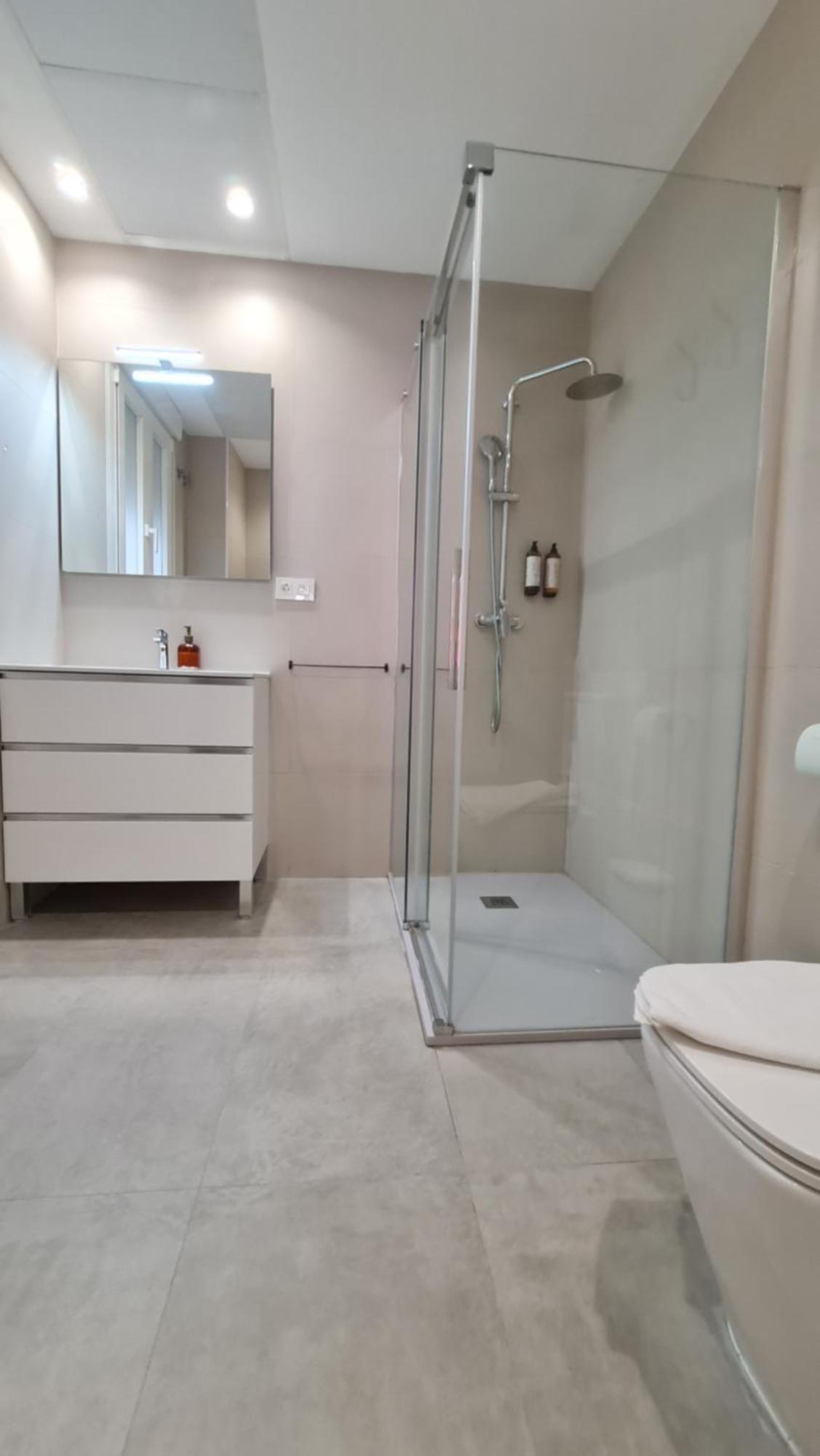 Navas 101 Cosmopolitan Loft Apartment Granada Exterior photo